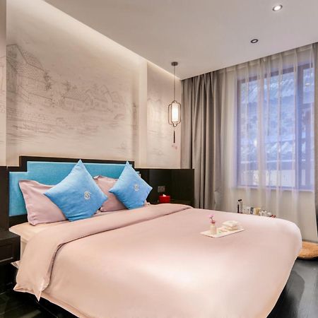 Gongxili - Chujian Hotel كونمينغ المظهر الخارجي الصورة